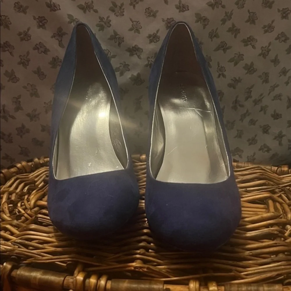 Style & Co Blue Suede Round Toe Pump Shoe Heel Sz 8